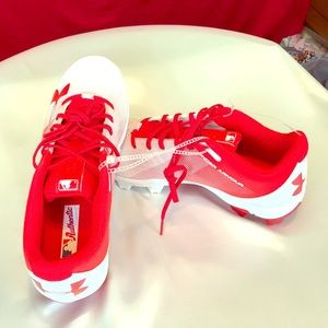 New Under Armour Men’s Shoes size 7